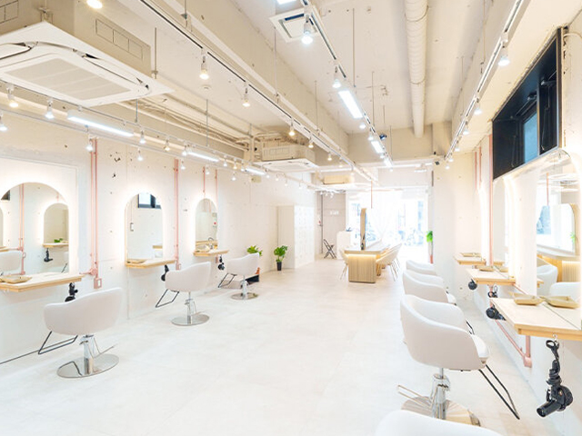 elu 新小岩店